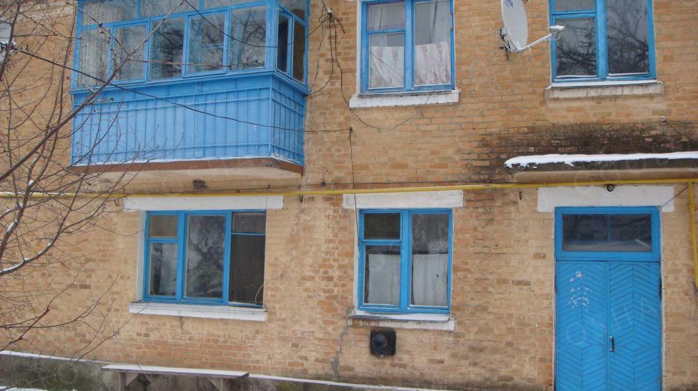 Продам 3х комнатную квартиру в ПГТ Гребенки (60 км. по Одесской Трассе)
