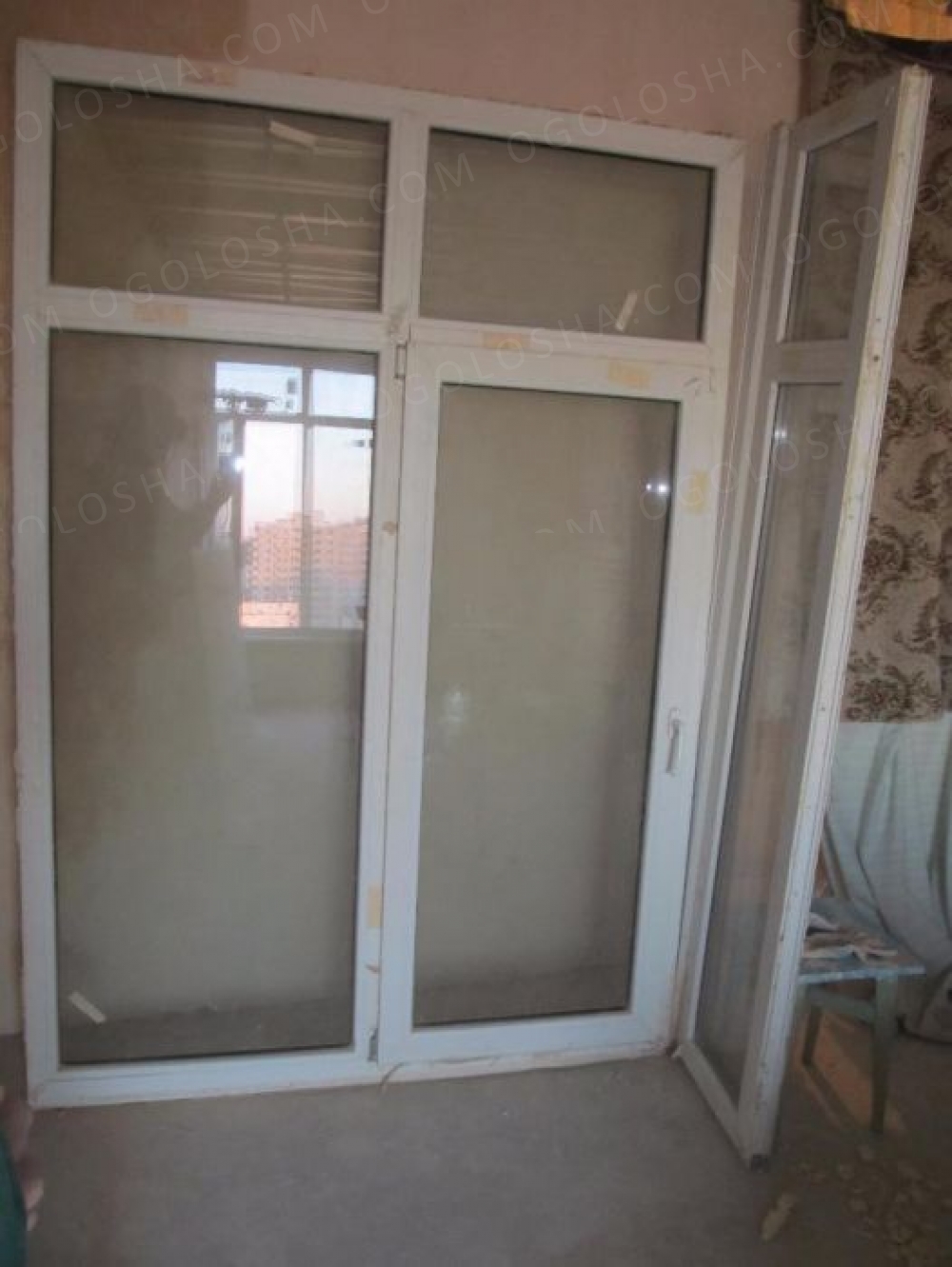 Продам металлопластиковое окно от застройщика. Дешево!