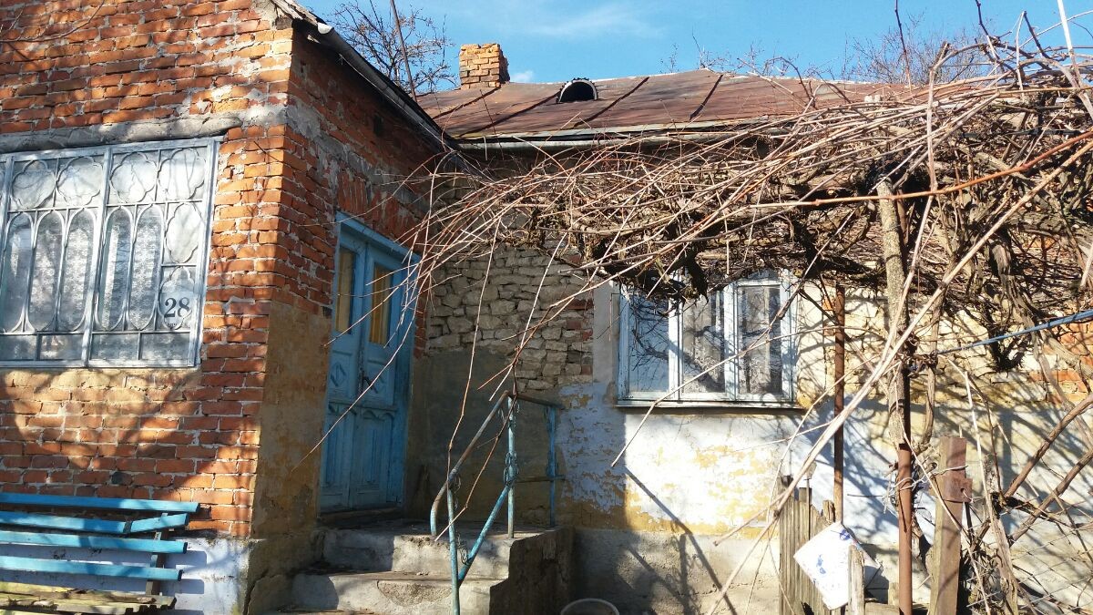 Будинок з ділянкою в с.Мужилів Підгаєцького району