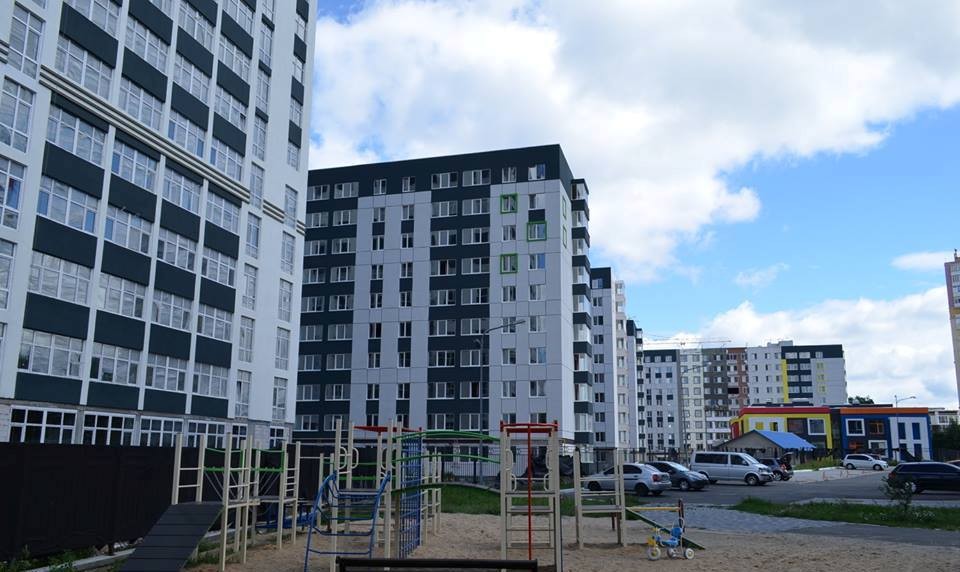 З ДОКУМЕНТАМИ двостороння квартира 2к квартира 56кв.м.!