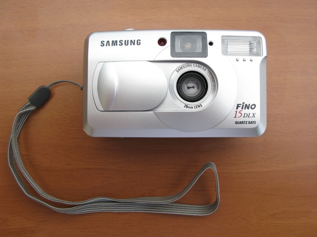 Фотоаппарат пленочный SAMSUNG FINO 15 DLX QD . Печать даты. Чехол.