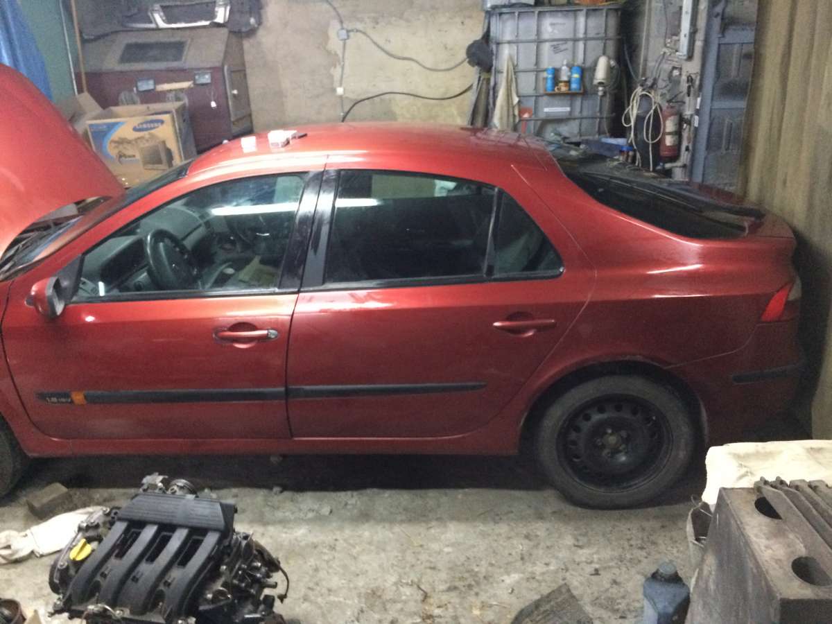 Renault Laguna 2, Рено Лагуна