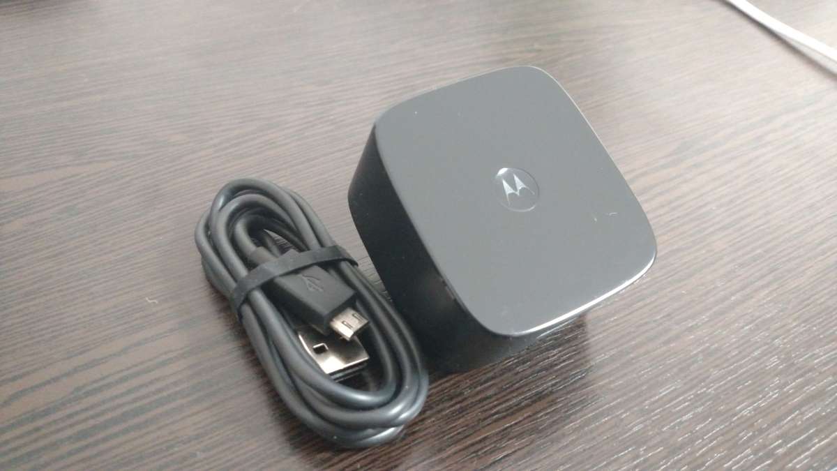 Турбо зарядне Motorola SPN5864B Micro USB Mobile Phone Charger