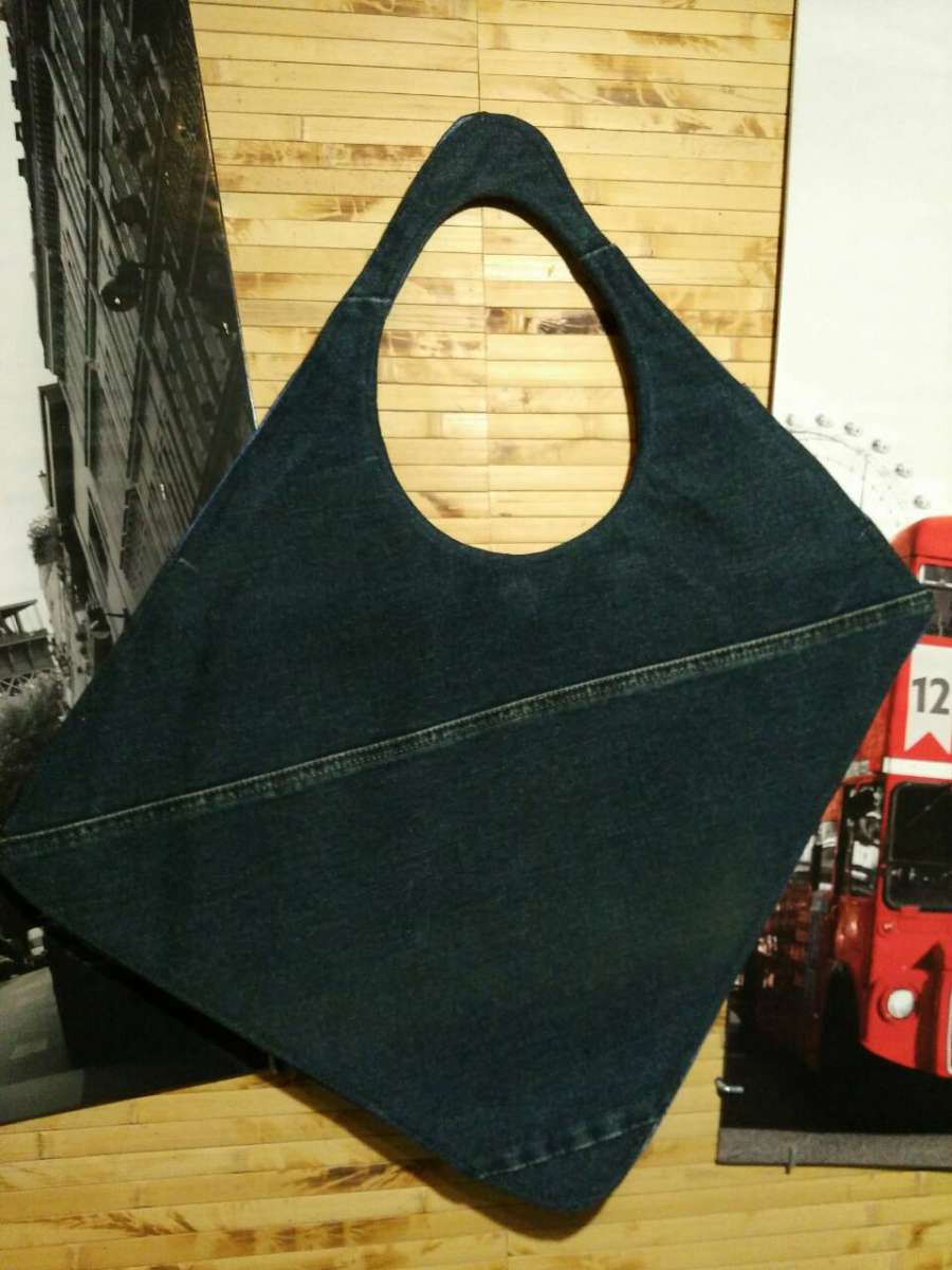 Сумка джинсовая hand made. Экстравагантная.