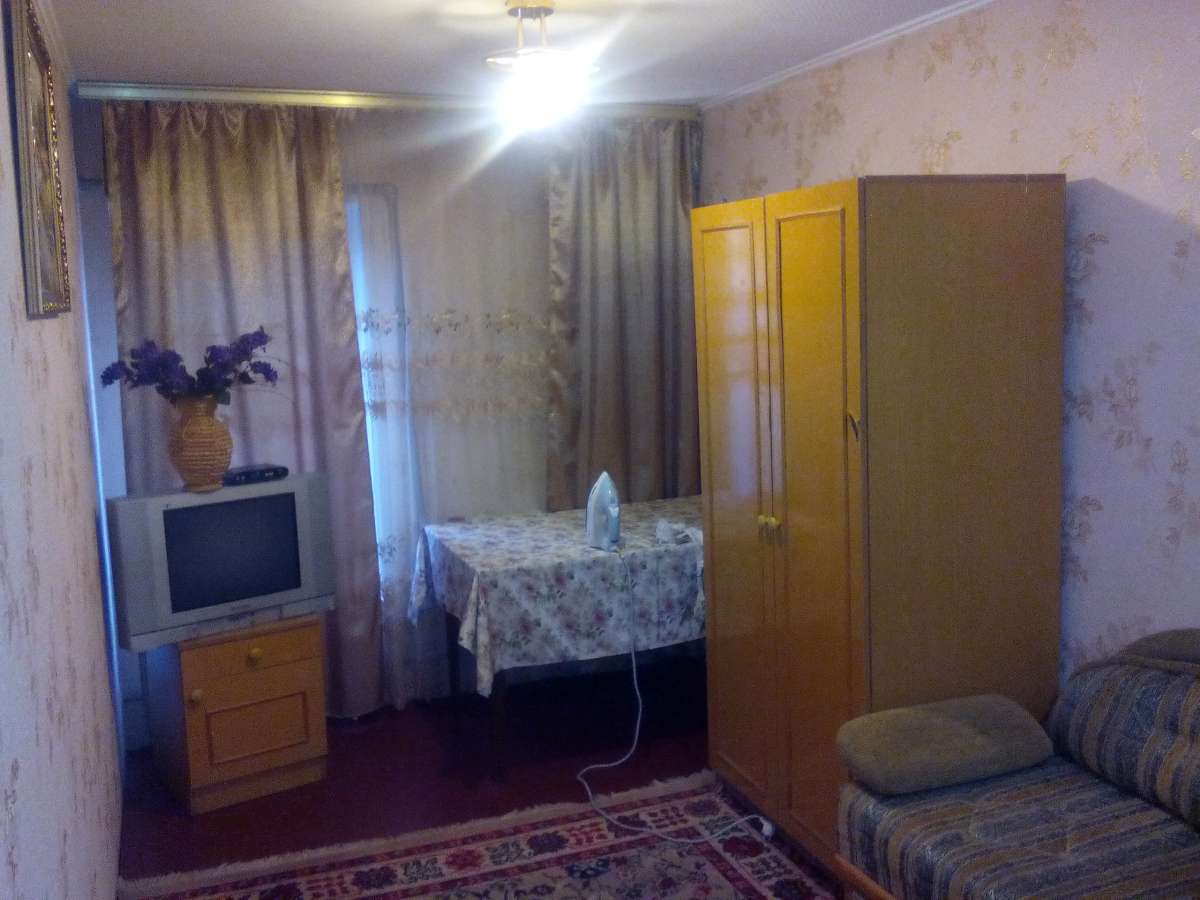 Сдам хорошую времянку Борисполь р-н 5-й школы.