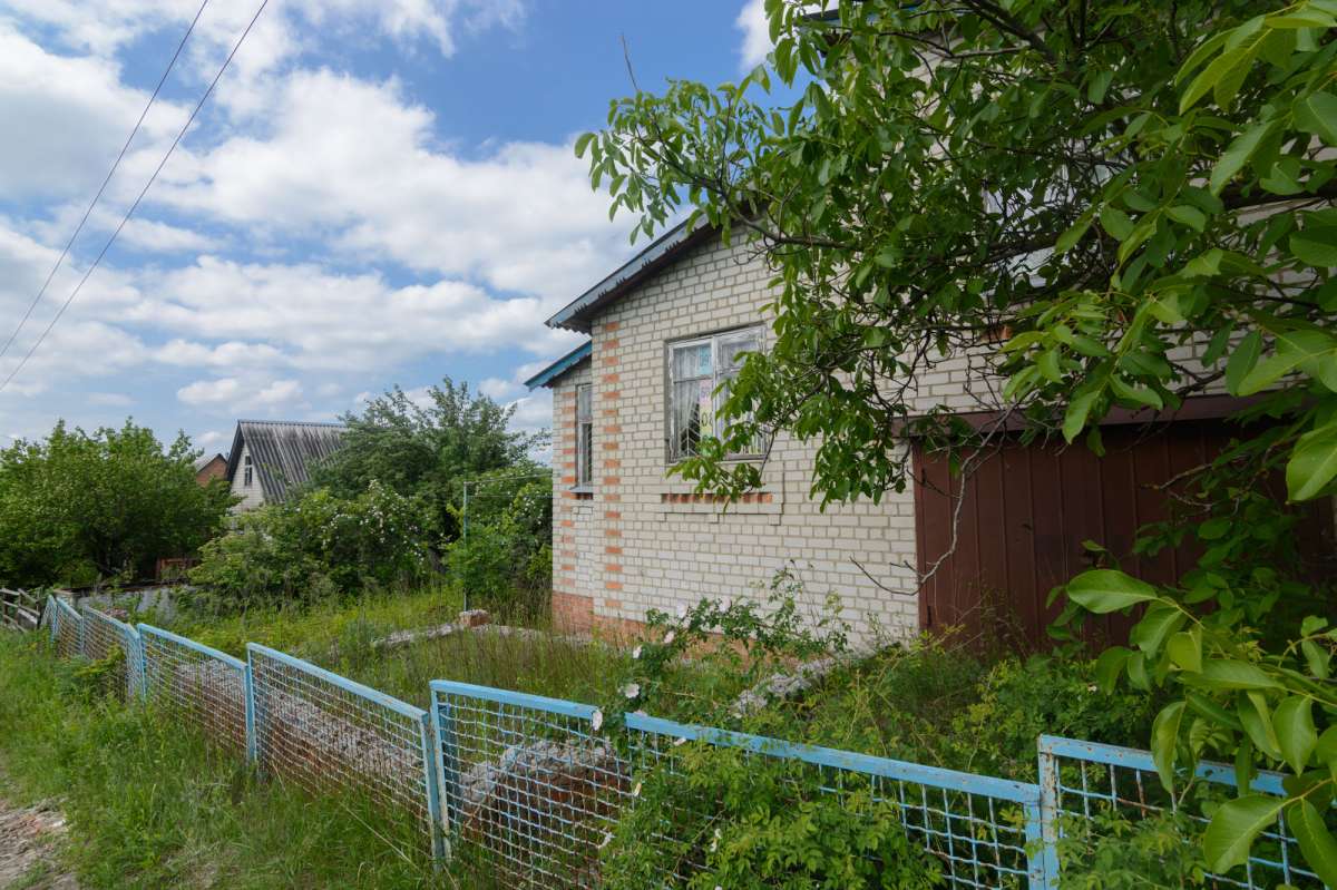Продается дача в тихом уютном месте Валковского района