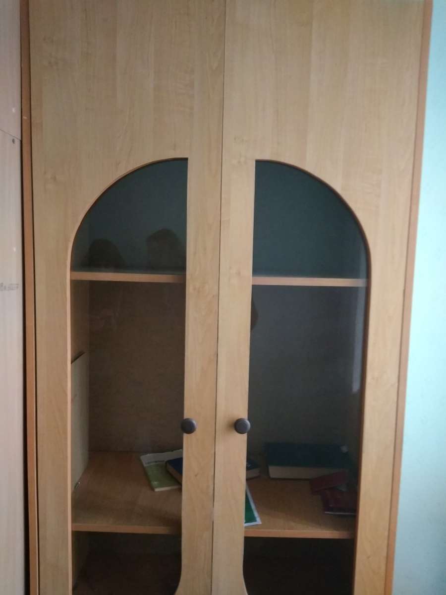 шкаф книжный
