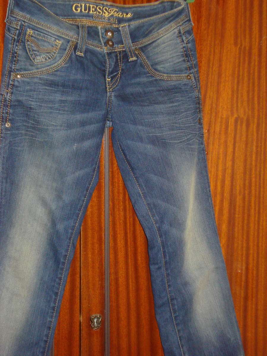 Джинсы женские Guess