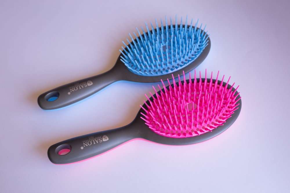 Щетка массажная Salon Professional силиконовая