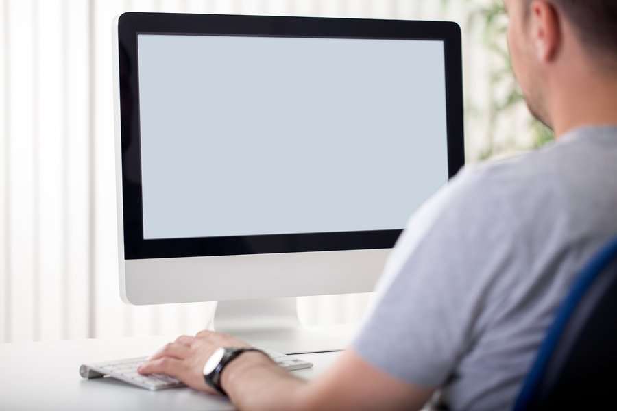 «iT- КОМПАНИЯ» ИЩЕТ -РАЗРАБОТЧИКА -Web-программистА
