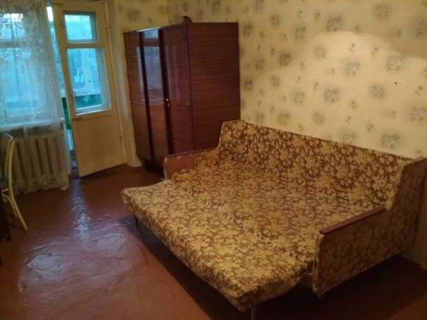 Продам 1 комн квартиру в центре, ул. Ушакова