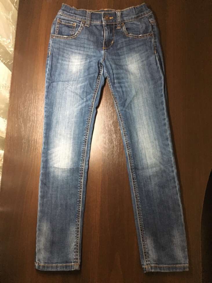 Джинсы Benetton