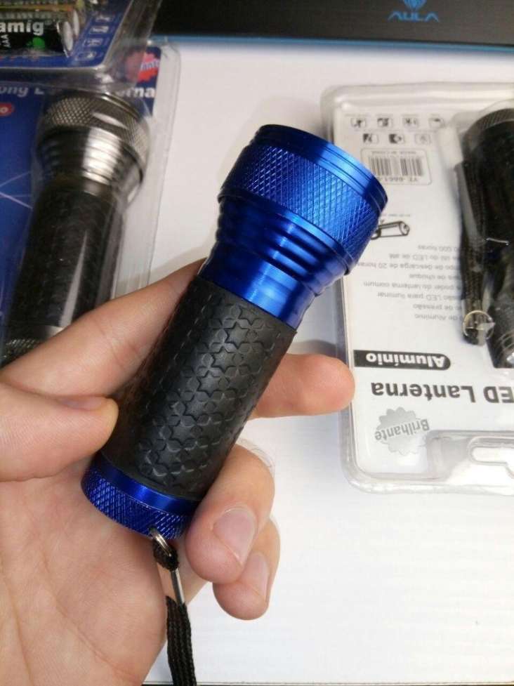 Светодиодный карманный мини-фонарик 9 LED