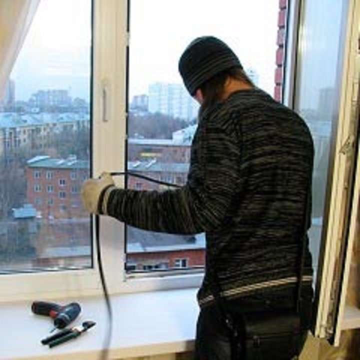 Регулировка окон. Ремонт ПВХ дверей Одесса.