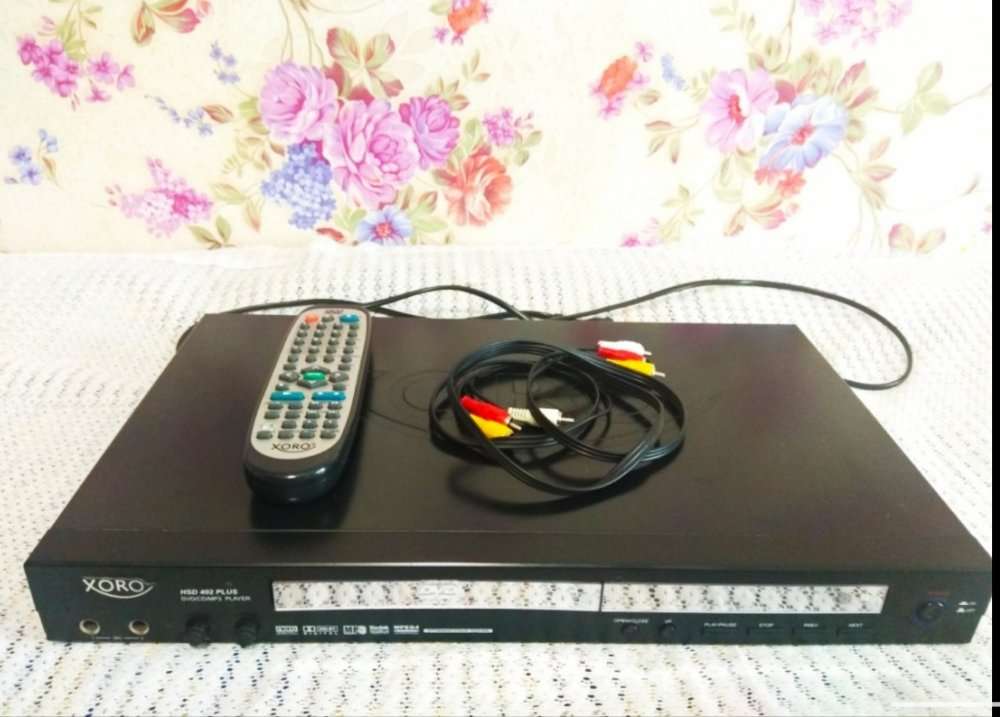 Dvd-плеєр Xoro Hsd 402 plus.