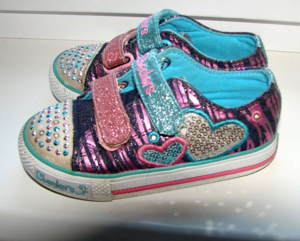 Кроссовки светящиеся Skechers 25 р., 16 см