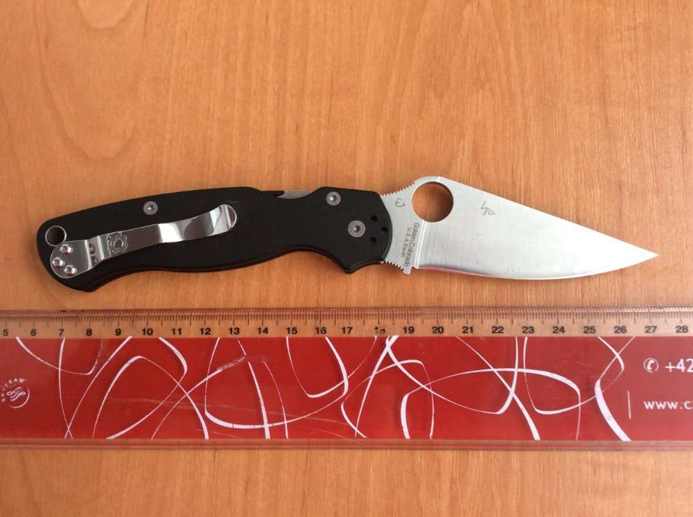 Продам универсальный фирменный нож легендарной марки SPYDERCO Para 3